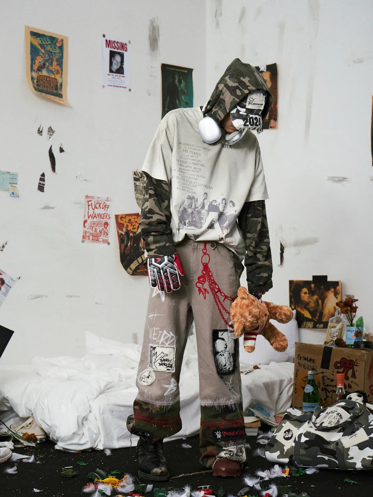 Graffiti Print Cargo Pants
