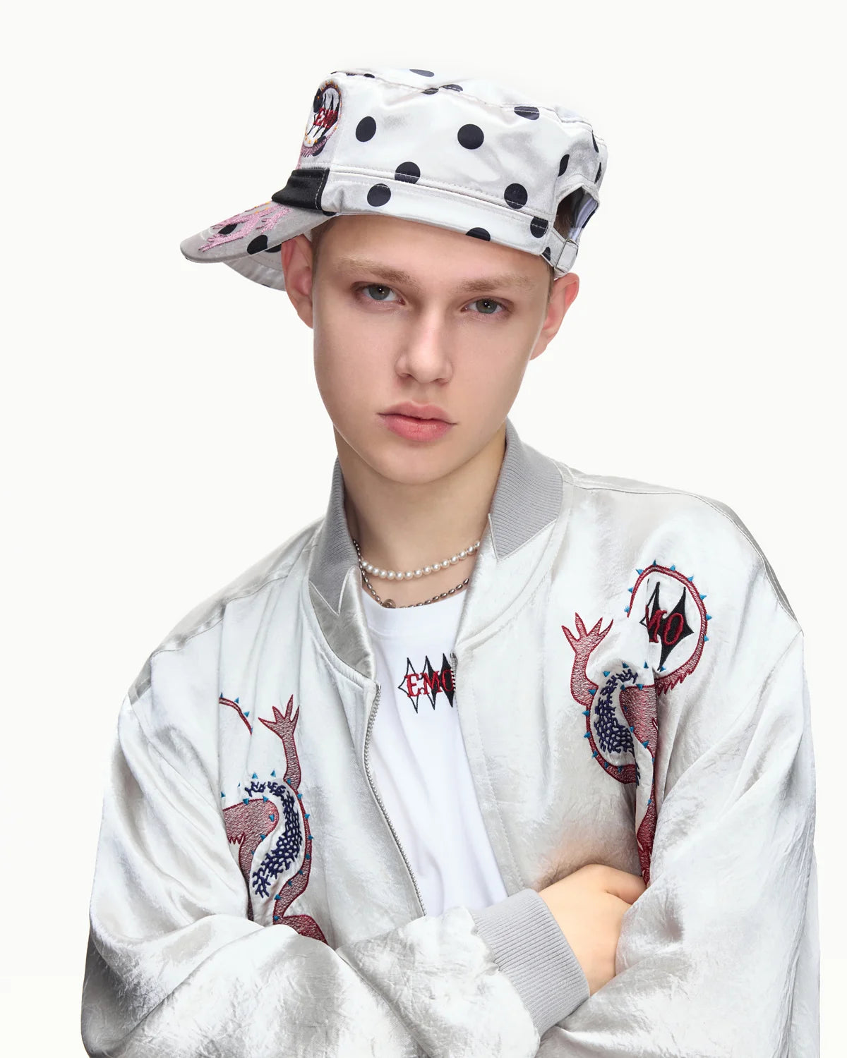 EMO Vintage Embroidered Flat-Top Cadet Cap Silver