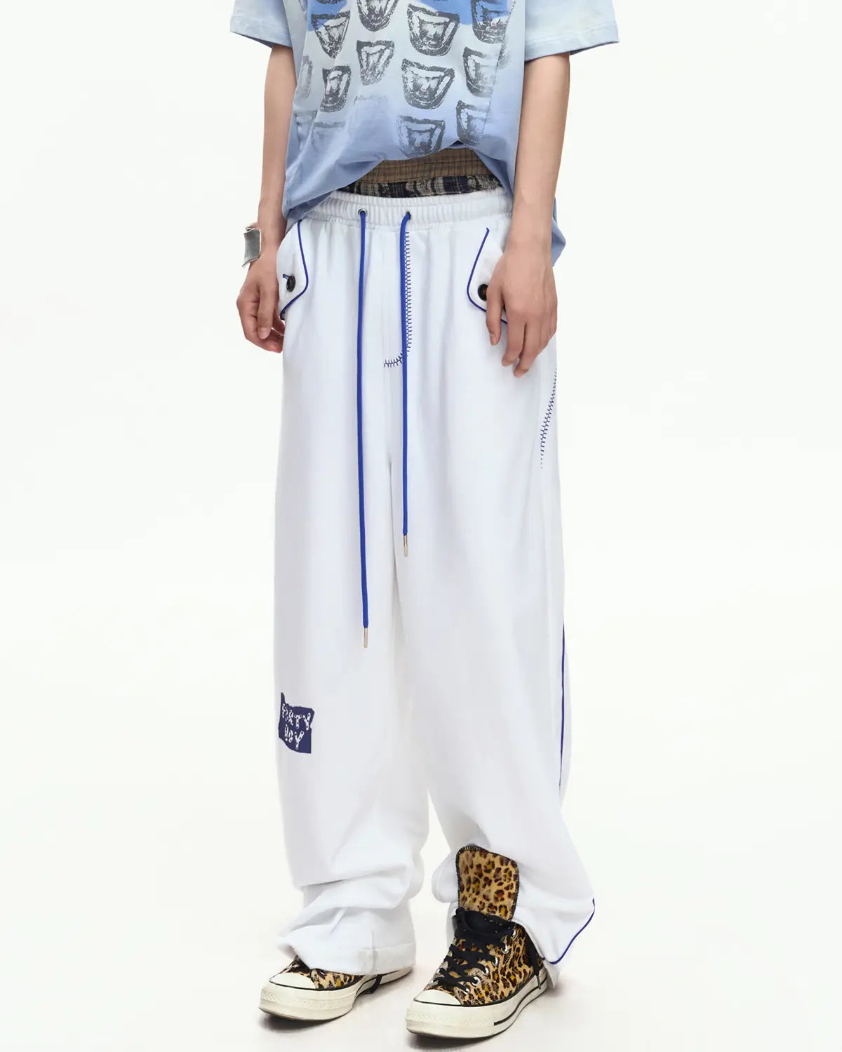 EMO Embroidered Straight-Leg Sweatpants White