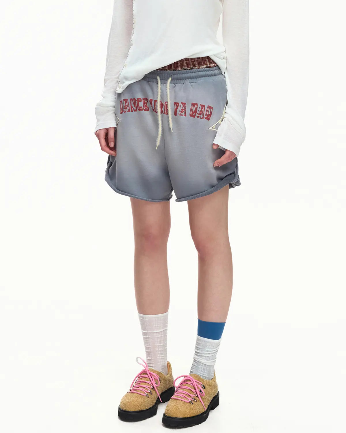 EMO Garment Washed Diamond Quilted Shorts blue