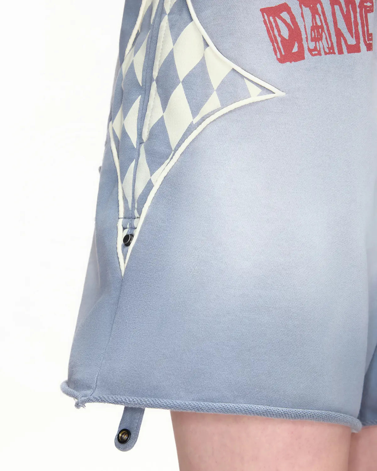 EMO Garment Washed Diamond Quilted Shorts blue