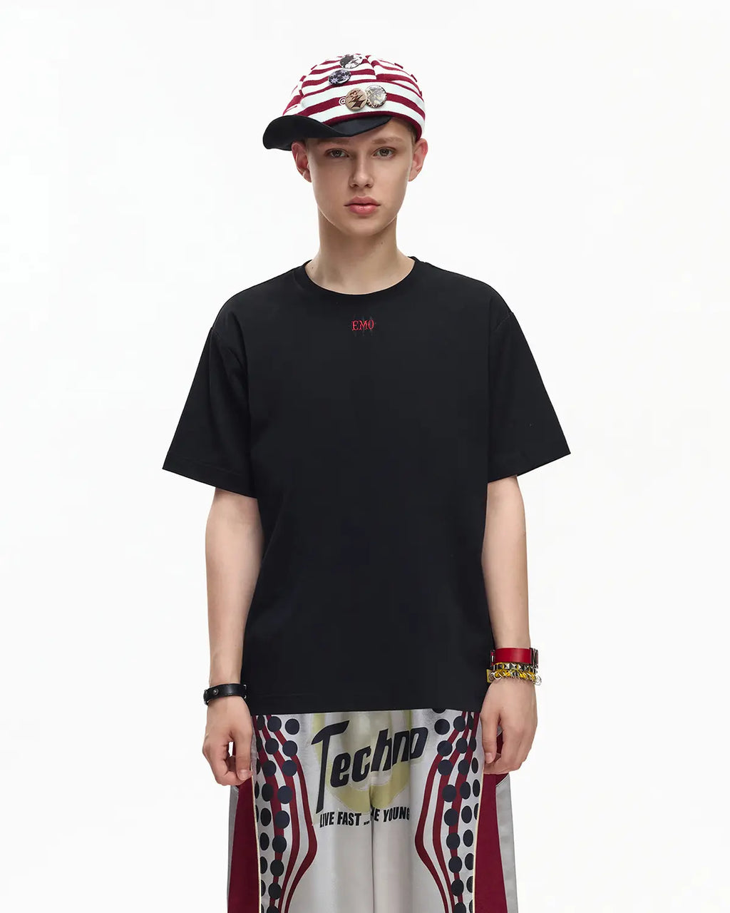 EMO Structured Micro Logo Essential Tee Black