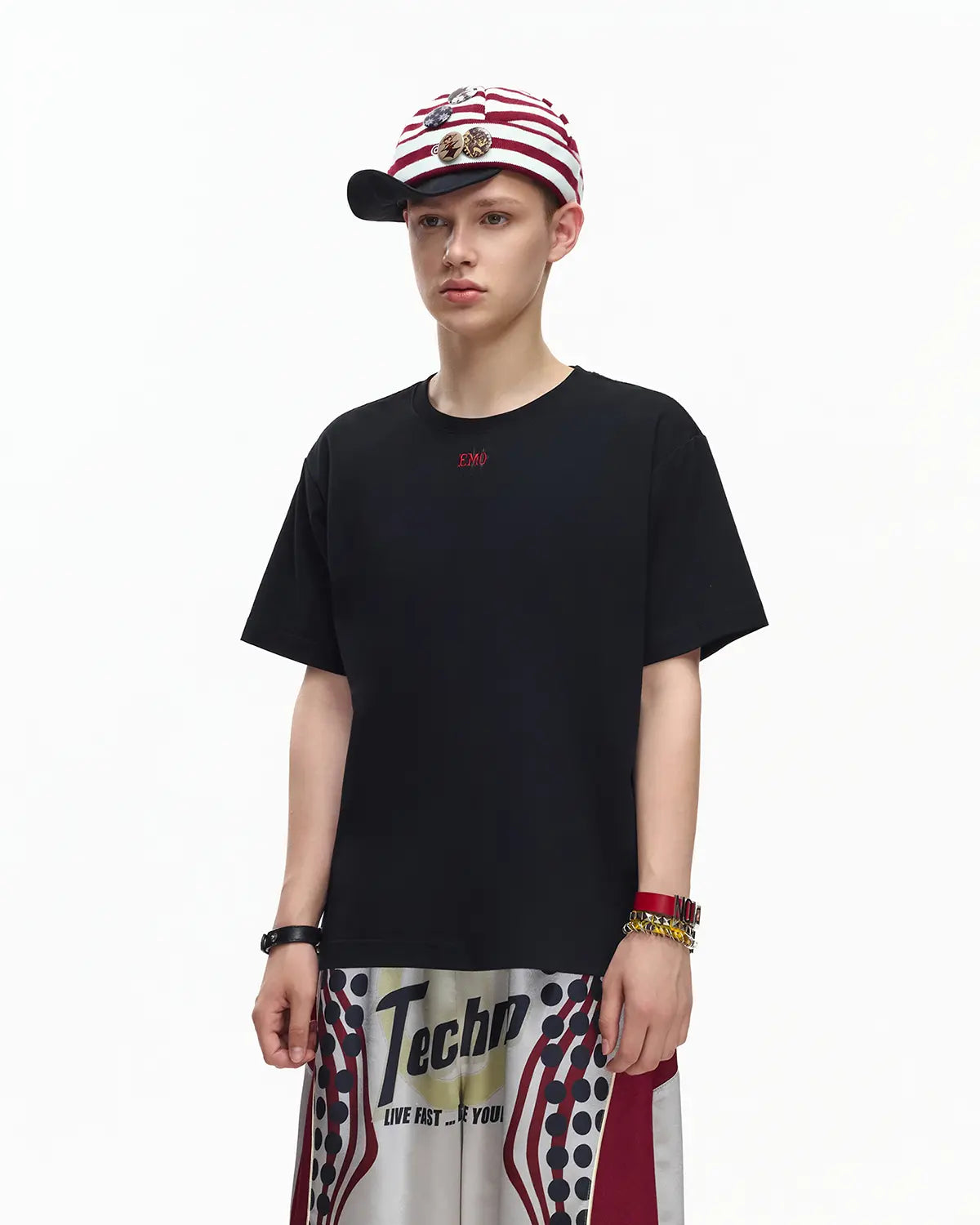 EMO Structured Micro Logo Essential Tee Black