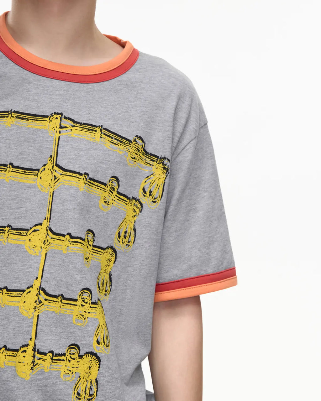 EMO Double-Layer Contrast Rib Print Slim Tee