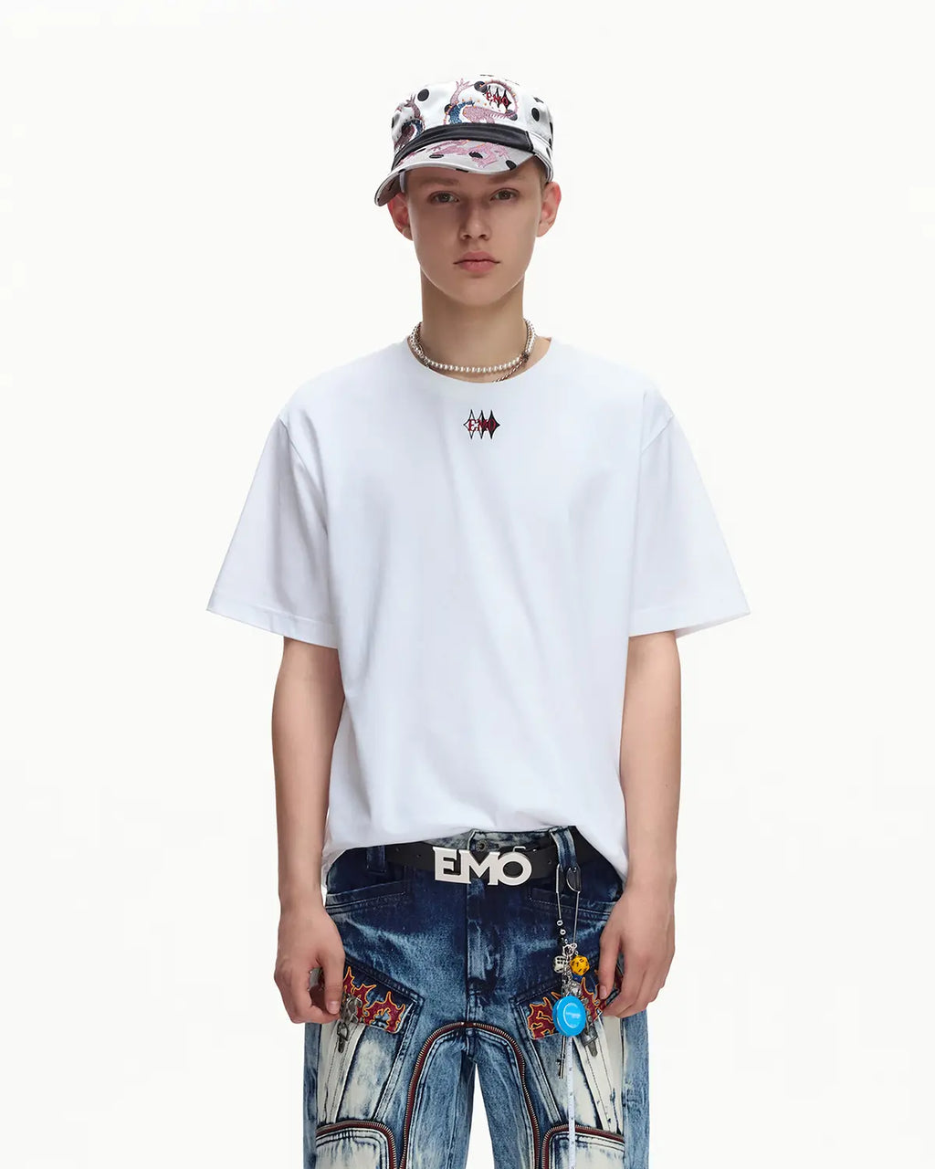 EMO Structured Micro Logo Essential Tee White