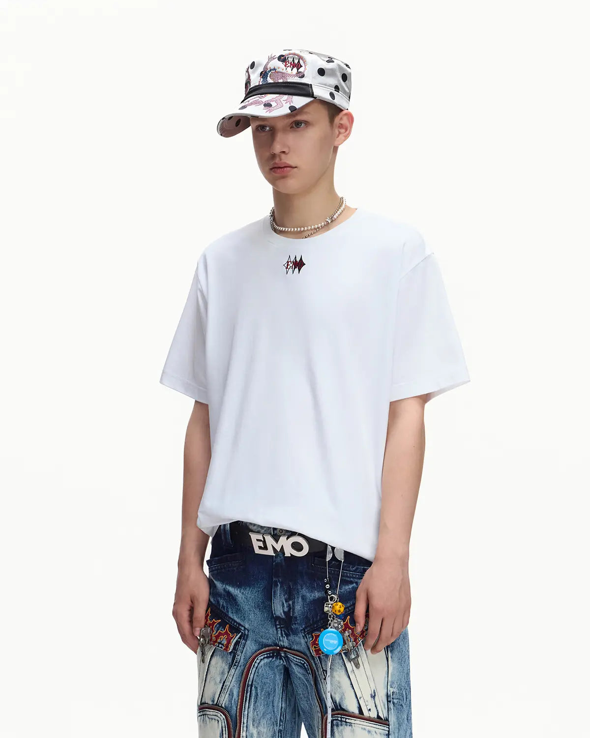 EMO Structured Micro Logo Essential Tee White