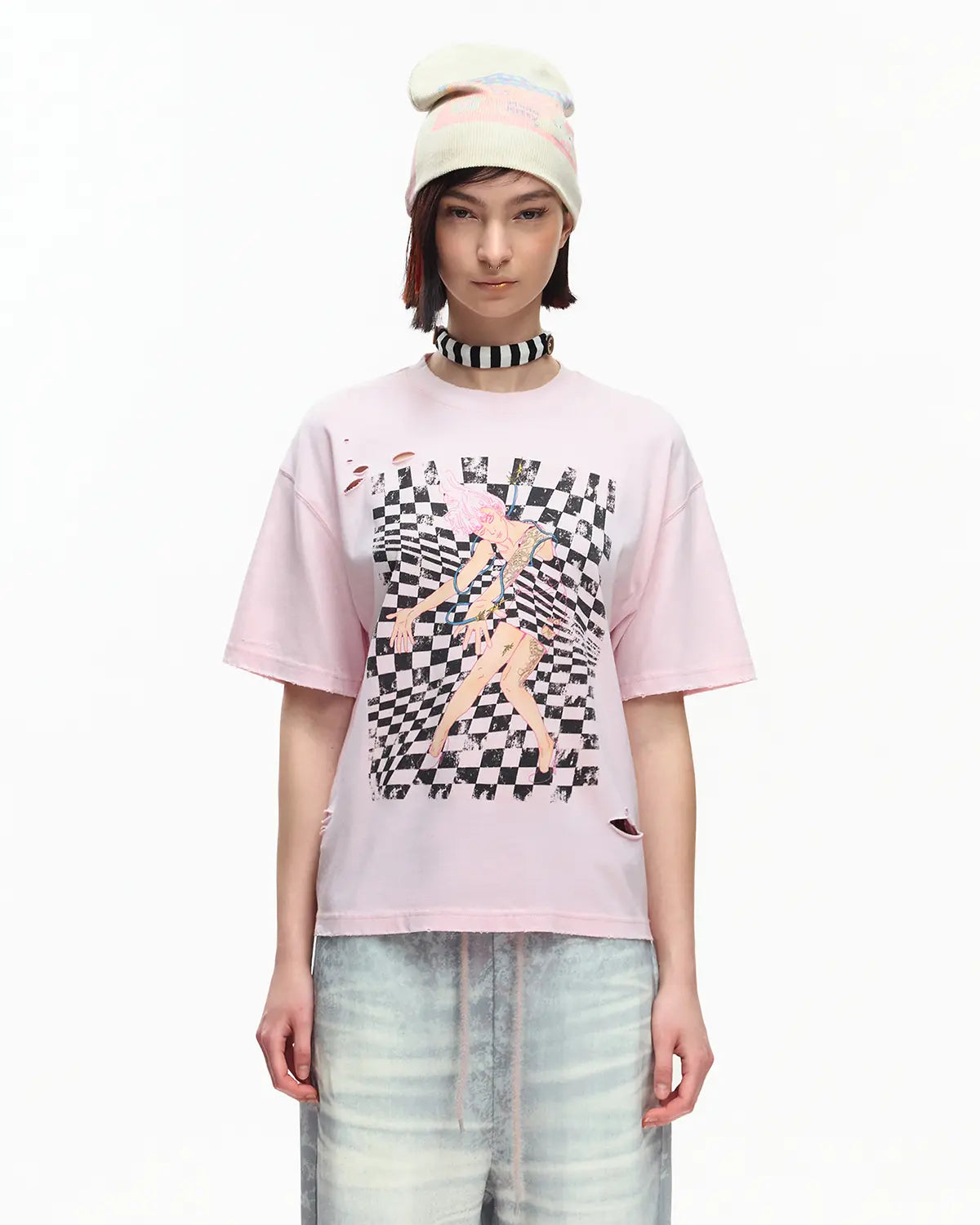 EMO Distressed Camo Washed Cropped Tee Pink