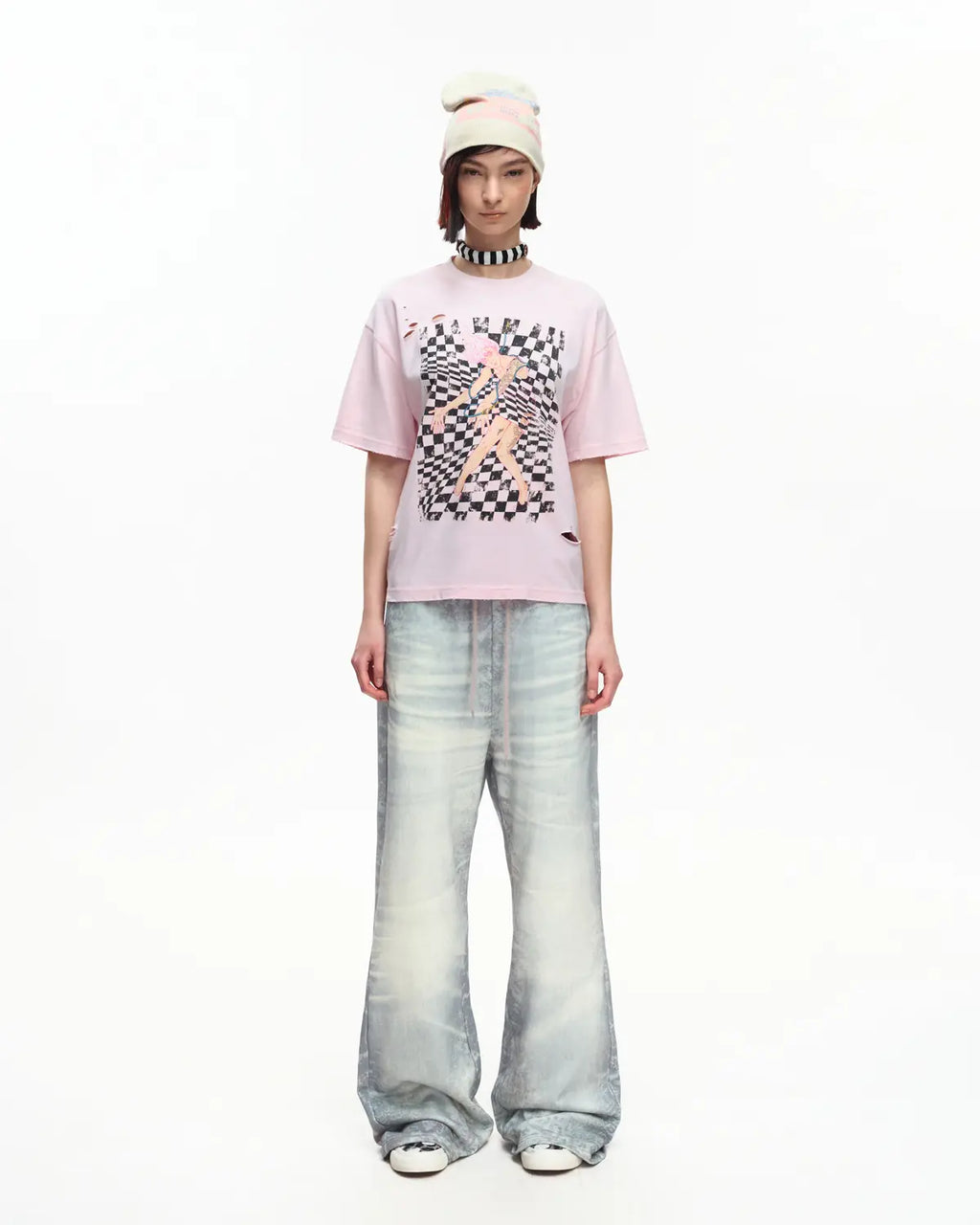 EMO Distressed Camo Washed Cropped Tee Pink