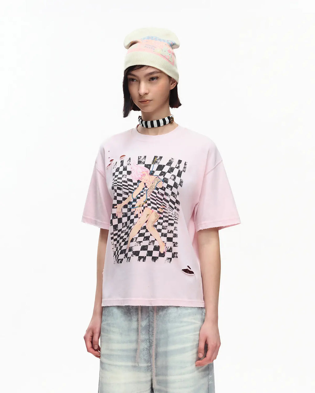 EMO Distressed Camo Washed Cropped Tee Pink