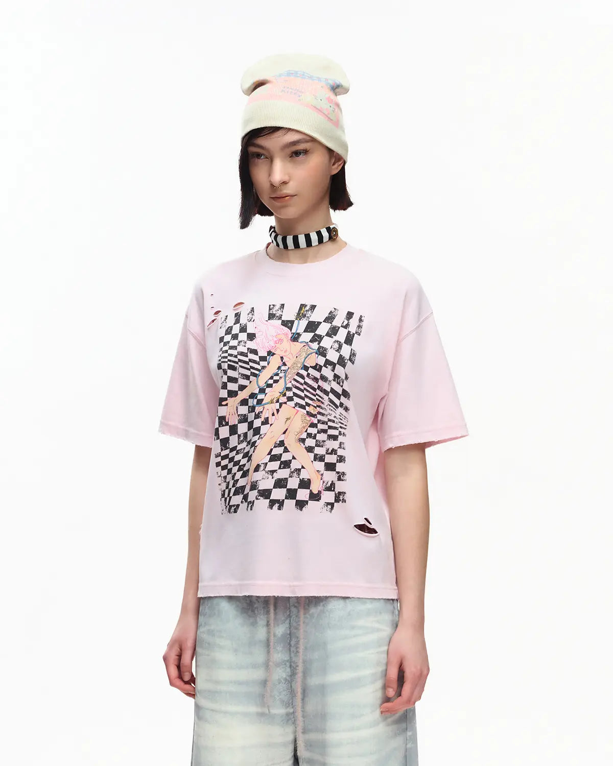 EMO Distressed Camo Washed Cropped Tee Pink