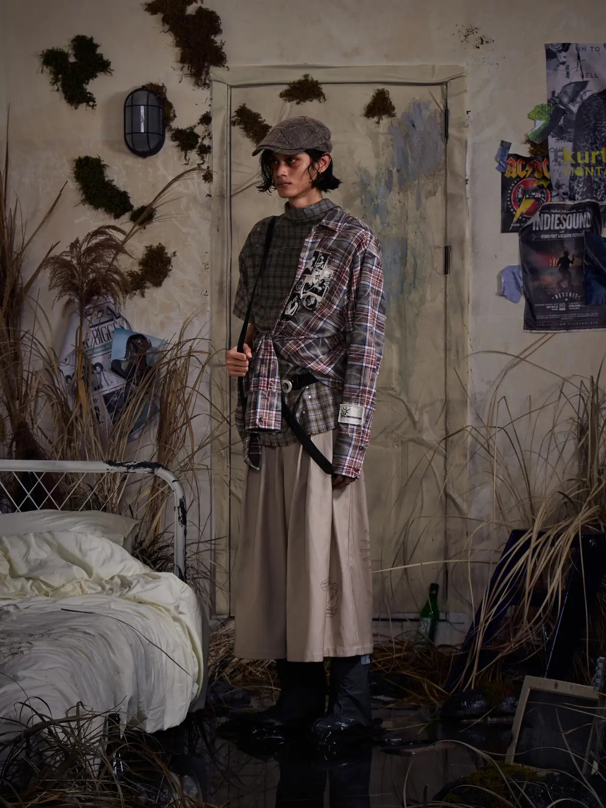 EMO"Distortion Plaid" Oversized Shirt