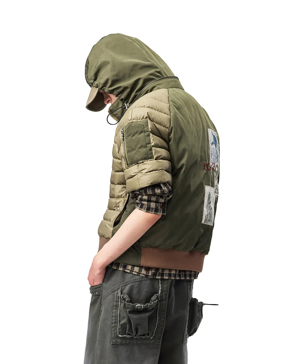 EMO Detachable Sleeve Puffer Jacket