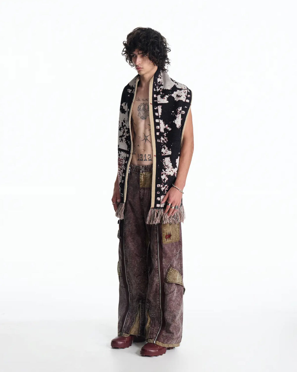 EMO Brushed Knit Film Strip Scarf