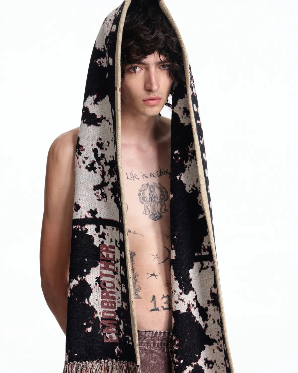 EMO Brushed Knit Film Strip Scarf