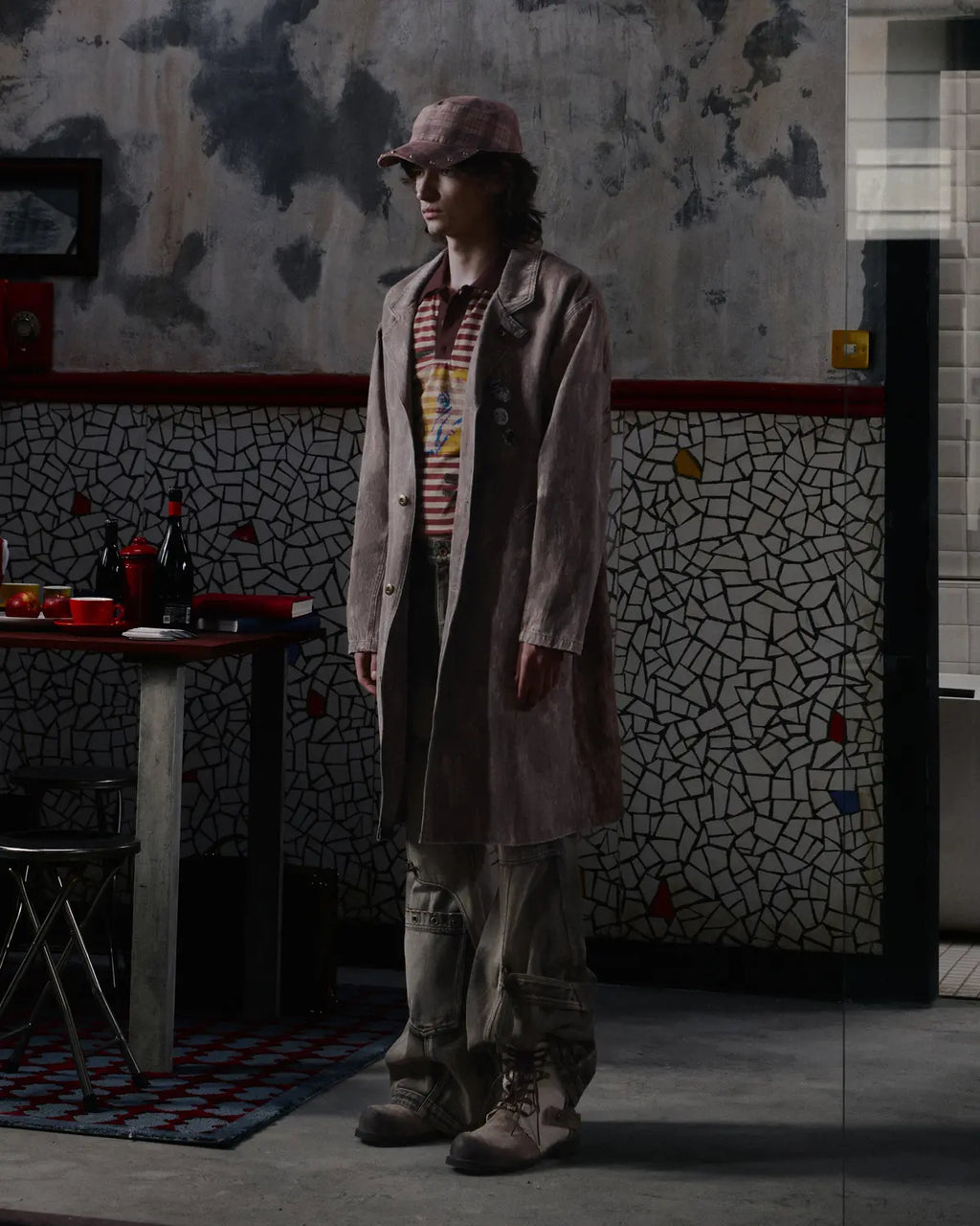 EMO "Film Noir" The Scorch Suede Trench