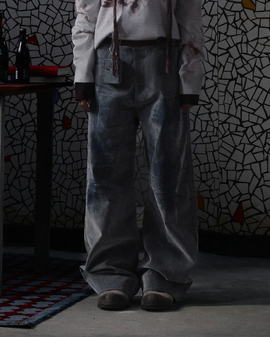 EMO Wash Curved Fit Velvet Jeans