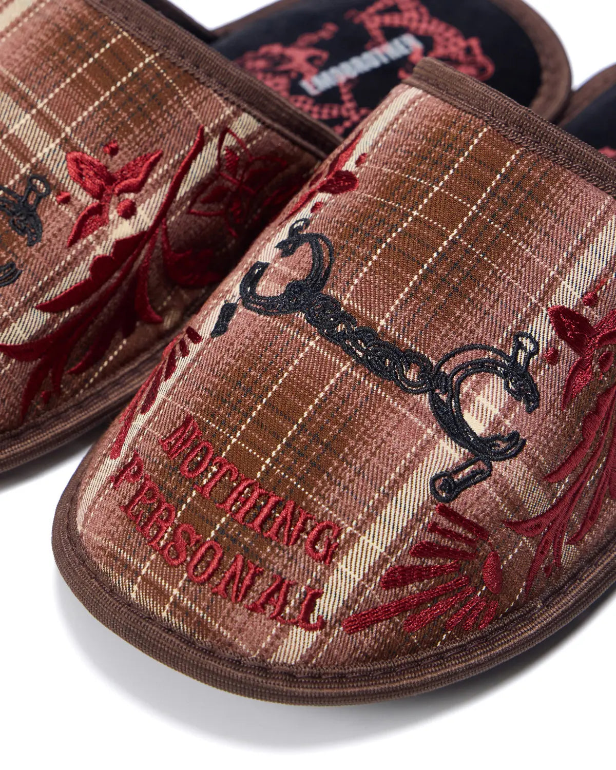 EMO Retro Plaid Embroidered Check Loungers