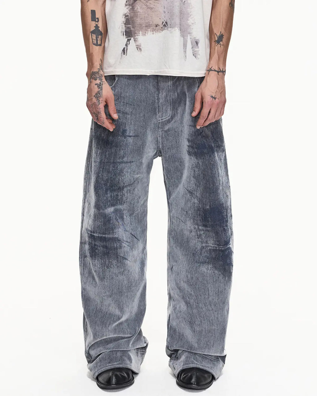 EMO Wash Curved Fit Velvet Jeans