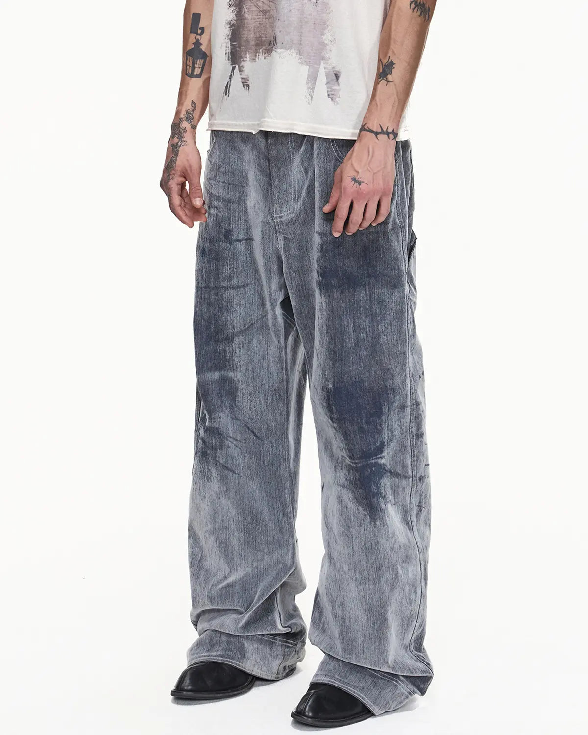 EMO Wash Curved Fit Velvet Jeans