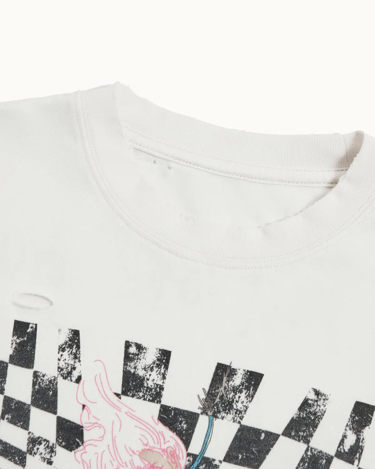 EMO Distressed Camo Washed Cropped Tee（White）